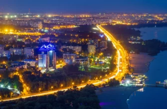 Вечерний город Запорожье, Украина